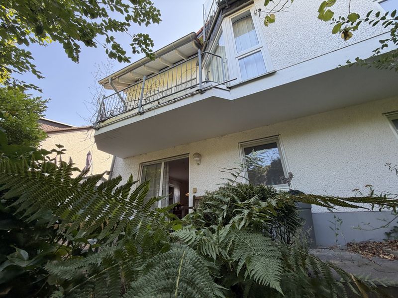 Attraktive Wohnung mit Terrasse und Stellplatz in beliebter Lage von Bachem